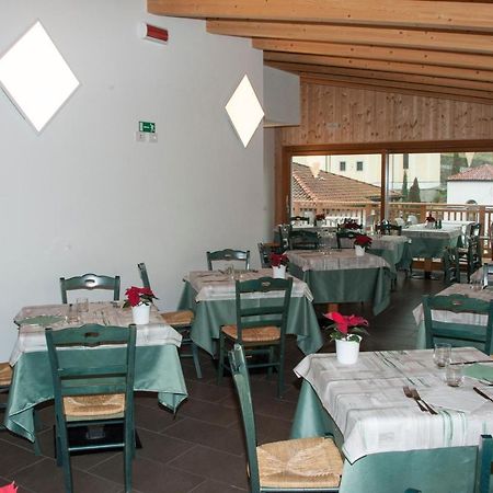 Hotel Locanda Le Tre Oche Молино-ди-Ледро Экстерьер фото