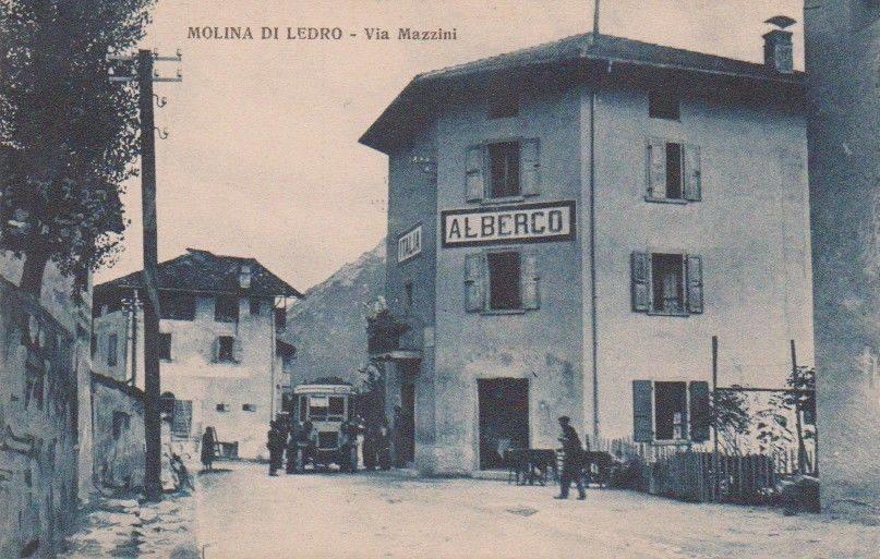 Hotel Locanda Le Tre Oche Молино-ди-Ледро Экстерьер фото