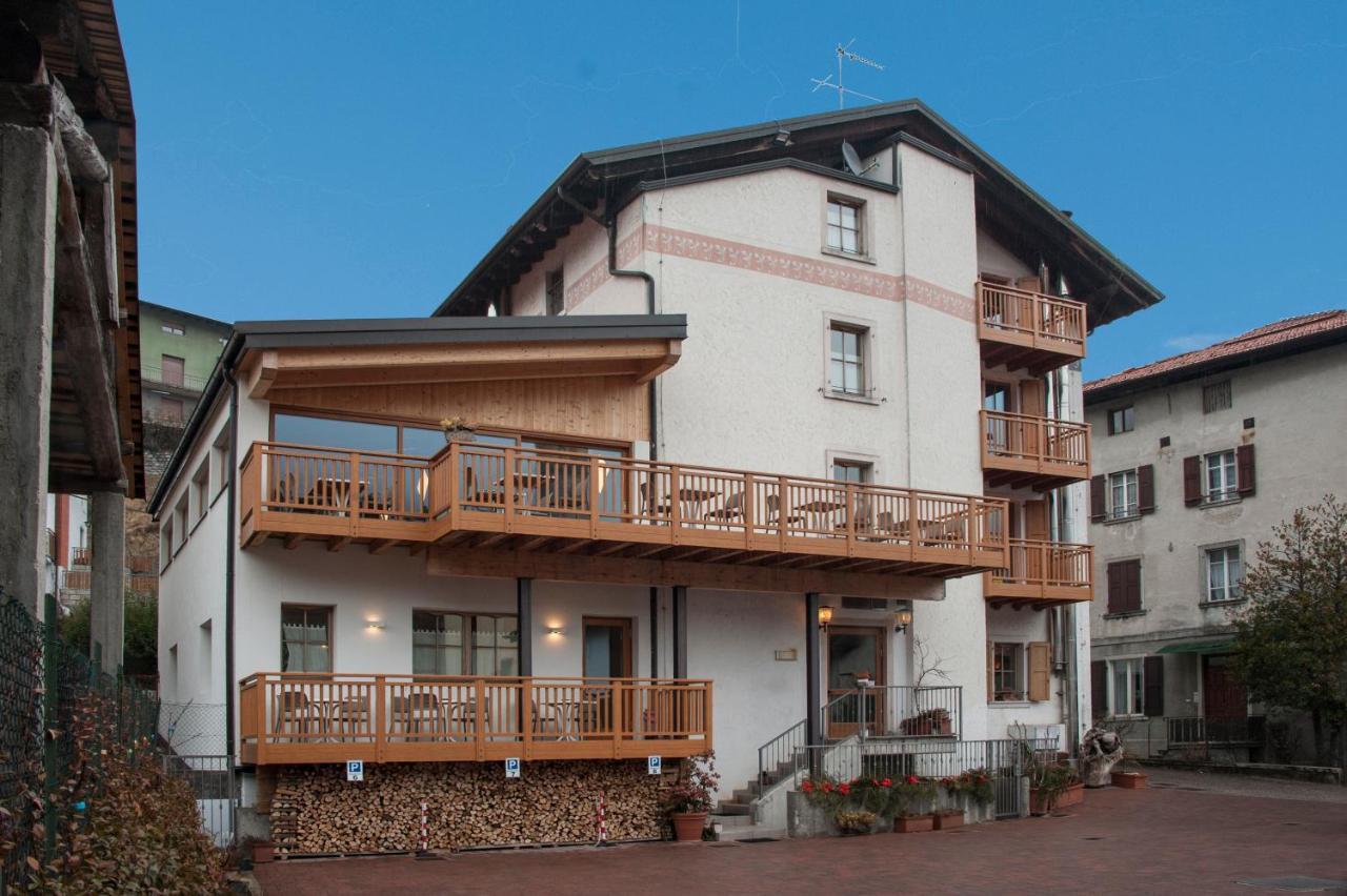 Hotel Locanda Le Tre Oche Молино-ди-Ледро Экстерьер фото